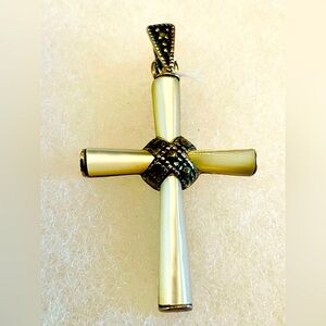ANTIQUE STERLING SILVER CROSS MOTHER OF PEARL PAVE MARCASITE 925 PENDANT